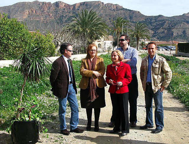 El sendero ecoturístico Santomera, entre sierras y limoneros muestra en 15 kilómetros el paisaje del municipio con el agua como protagonista - 1, Foto 1