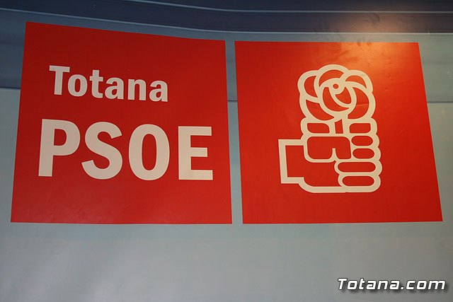 El PSOE cree que los populares deberían aclarar si el alcalde está expulsado del PP o continúa dirigiéndolo - 1, Foto 1