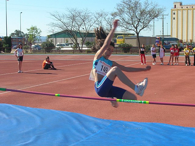 La pista de atletismo de La Torrecilla acogerá  el próximo viernes la semifinal regional de deporte escolar en categoría alevín - 1, Foto 1