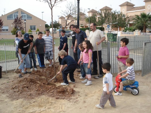 Los jardines de El Albujón, un poco más verdes - 2, Foto 2