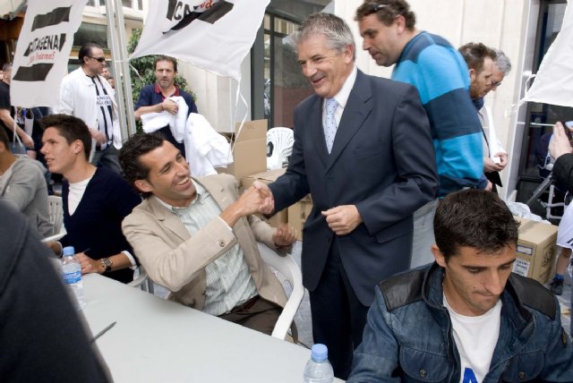 El Efesé y su afición hacen piña de cara al ascenso a Primera - 1, Foto 1