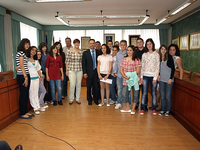 Una discoteca light,  buhobús e instalaciones deportivas, peticiones del Pleno juvenil celebrado en Ceutí hoy - 1, Foto 1