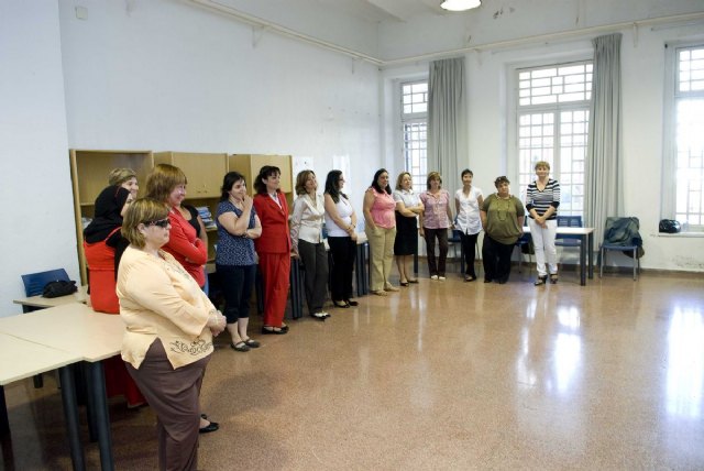 Los cuidadores de discapacitados obtienen sus diplomas - 1, Foto 1