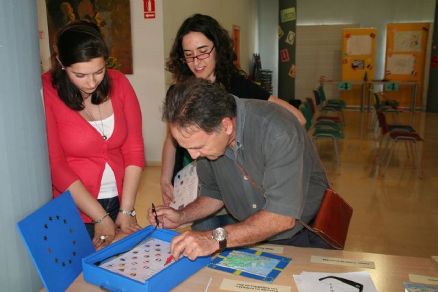 Los institutos de El Bohío e Isaac Peral ganan el Concurso ¿Qué sabes de Europa? - 4, Foto 4