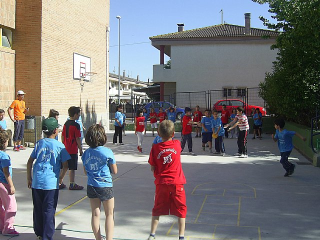 El portero de ElPozo Murcia Chico comparte sus experiencias con los escolares de Lorquí - 5, Foto 5