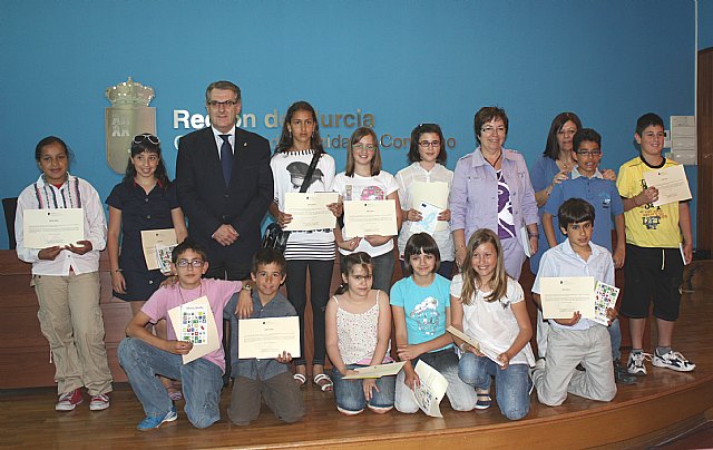 Dos colegios de Primaria ganan los premios ‘Consumópolis’ que promueven el consumo responsable y la calidad de vida - 1, Foto 1