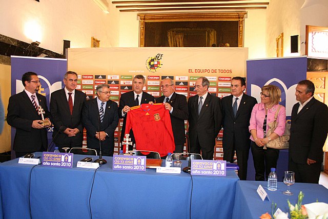 La Selección Española, Murcia y Caravaca se unen para promocionar el Año Santo 2010 - 1, Foto 1