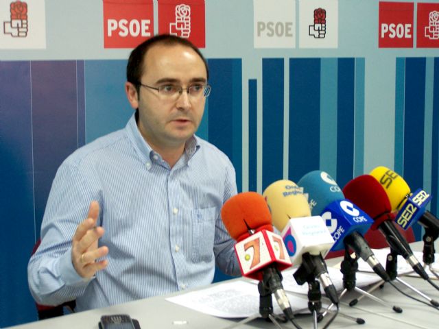 El PSOE censura el anuncio del concejal de Ibarra de no pagar la extra a los funcionarios municipales en Junio - 1, Foto 1