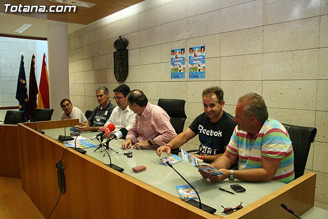 El “II Campus de Fútbol Ciudad de Totana 2010” se celebrará del 29 de junio al 3 de julio, Foto 4