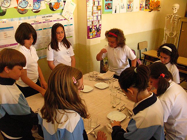 Más de 600 alumnos participan en el taller de cocina “Compartiendo la cocina” para niños y niñas, Foto 1