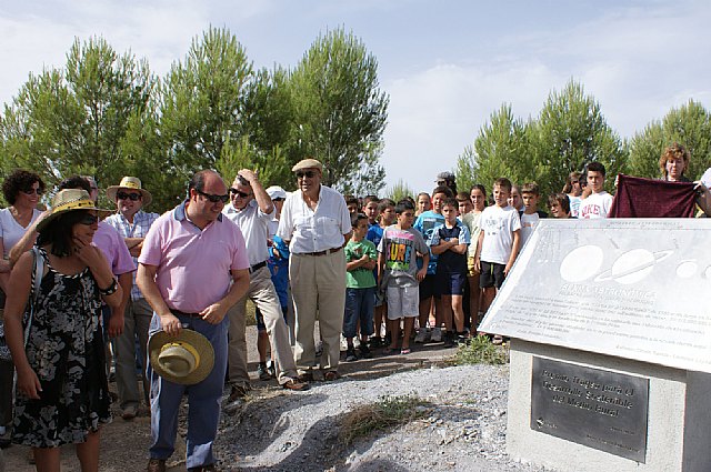 El Alcalde y la Presidenta de Grupo Tragsa inauguran el nuevo sendero ecoturístico sobre astronomía en Puerto Lumbreras - 3, Foto 3