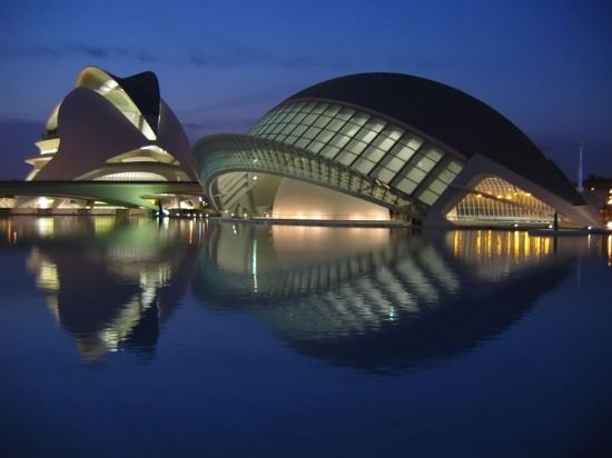 La concejalía de Juventud organiza el viaje a la Ciudad de las Artes y las Ciencias de Valencia que se celebrará el 7 de agosto, Foto 1