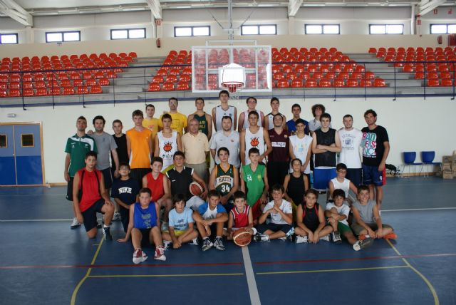 Puerto   Lumbreras  acoge a 50 jóvenes  del I Campus de Baloncesto Molina Basket destinado a potenciar este deporte - 1, Foto 1