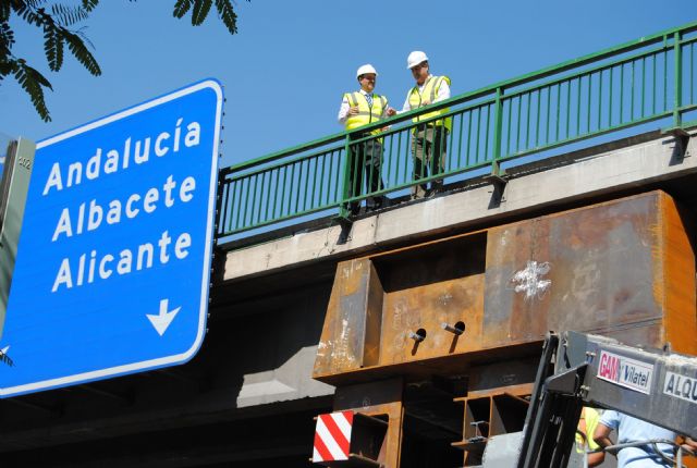 El delegado del Gobierno visita las obras de ampliación de la Ronda Oeste a la altura de El Malecón - 1, Foto 1