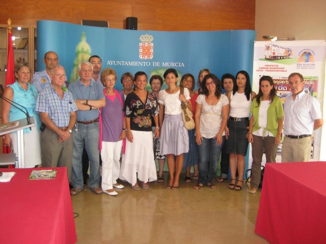 Actividades de sensibilización en colegios e institutos para celebrar el Día del Cooperante - 2, Foto 2