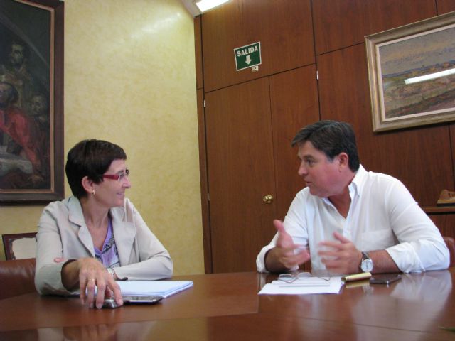 La presidenta de la CHS y el presidente del Scrats estudian la situación de los riegos del Tajo-Segura - 1, Foto 1