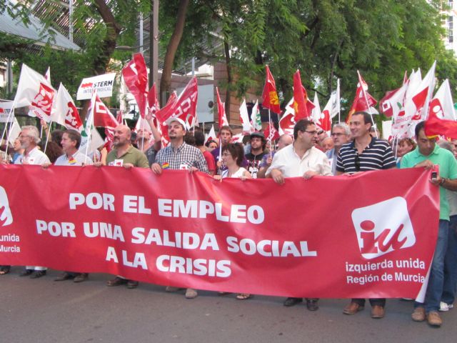 IURM participa en la manifestación convocada por la huelga general bajo el lema Por una salida social a la crisis - 1, Foto 1