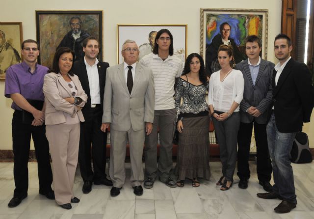 El rector recibió a la nueva dirección del Consejo de Estudiantes - 3, Foto 3