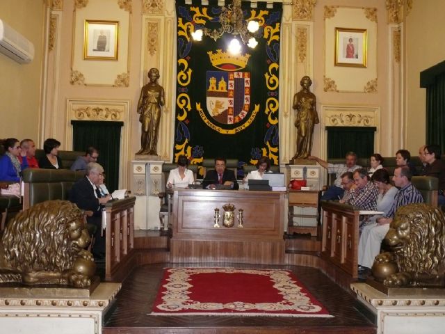 El Pleno aprueba tres proyectos del Plan de Obras y Servicios, POS, 2011 - 1, Foto 1