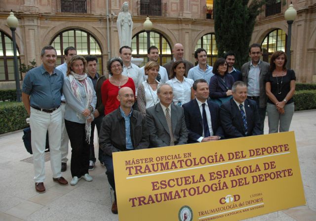 Comienza la VIII Edición del Master Universitario en Traumatología del Deporte de la Universidad Católica - 1, Foto 1