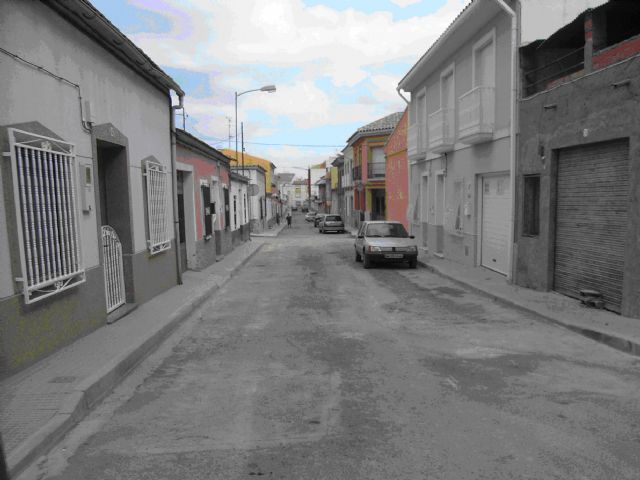 El próximo lunes 25 de octubre comenzarán las obras de sustitución de las redes de saneamiento y abastecimiento de la Calle Salitre, Foto 1