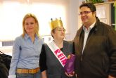 El concejal de Bienestar Social asiste a la coronacin de la reina del Servicio de Estancias Diurnas para Alzheimer