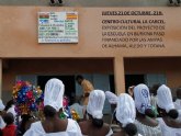 Exposicin de la inauguracin del colegio de Burkina Faso