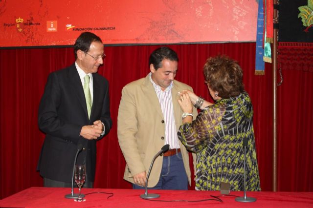 La Peña La Pava distingue al Alcalde con su Insignia de Oro y Brillantes por su murcianía y amor a las tradiciones - 5, Foto 5