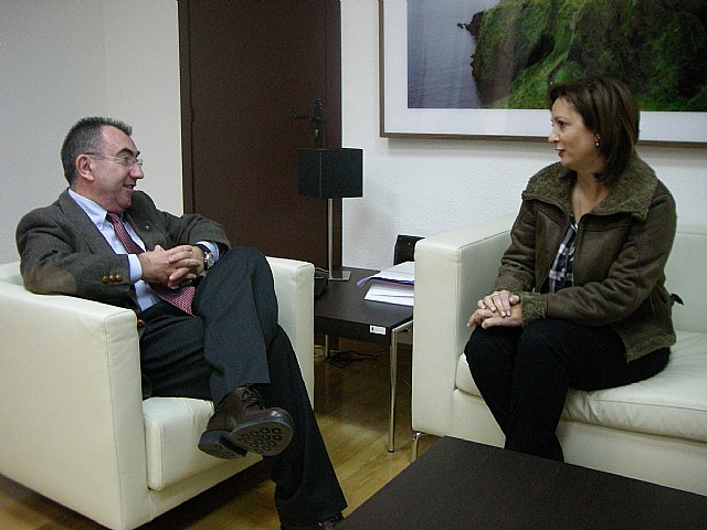 Manuel Campos recibe a la senadora del Grupo Popular por Murcia María José Nicolás - 1, Foto 1