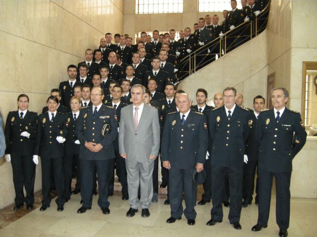 El delegado del Gobierno da la bienvenida a la Región de Murcia a 83 nuevos agentes del Cuerpo Nacional de Policía - 1, Foto 1