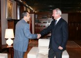 El presidente de la Comunidad recibe al presidente de la Agrupacin de Conserveros de la Regin de Murcia