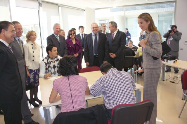 El primer Centro de Promoción de la Autonomía Personal del país se ha construido en Cabezo de Torres en una parcela cedida por el Ayuntamiento - 1, Foto 1