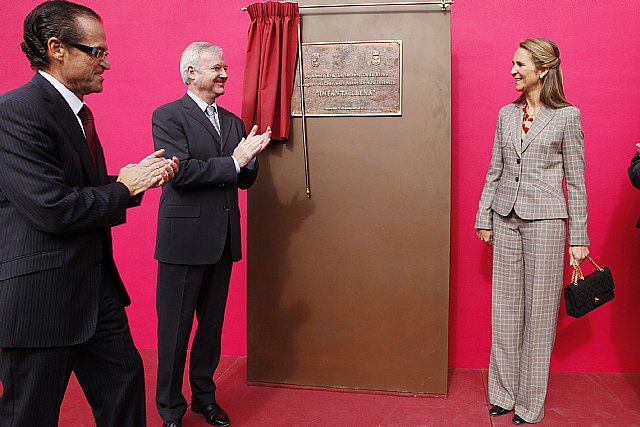 La Infanta Elena inaugura en Murcia un centro de promoción de la autonomía personal pionero en España - 2, Foto 2