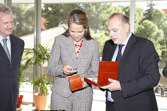 La Infanta Elena inaugura en Murcia un centro de promoción de la autonomía personal pionero en España - 4, Foto 4