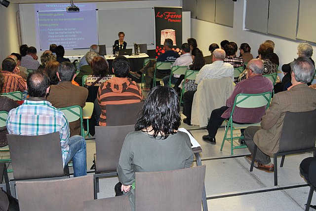 Reunión, debate y dinamismo entre los asistentes al II Congreso de flamenco y medios de comunicación - 1, Foto 1