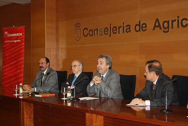 Alumnos de doce países participan en Murcia en el único curso de especialización caprina que se celebra en Europa - 1, Foto 1