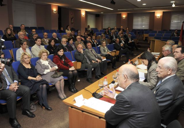 Se constituyó la Cátedra Juan Torres Fontes de Estudios Locales - 3, Foto 3