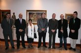 El presidente de la Comunidad recibe a directores y artistas de flamenco por el reconocimento de la UNESCO como Patrimonio de la Humanidad