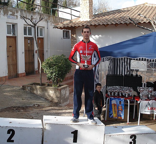 1º puesto de Juan Daniel del Club Ciclista Santa Eulalia en categoría promesa en el I Yeti-Trail btt Sierra Espuña, Foto 2