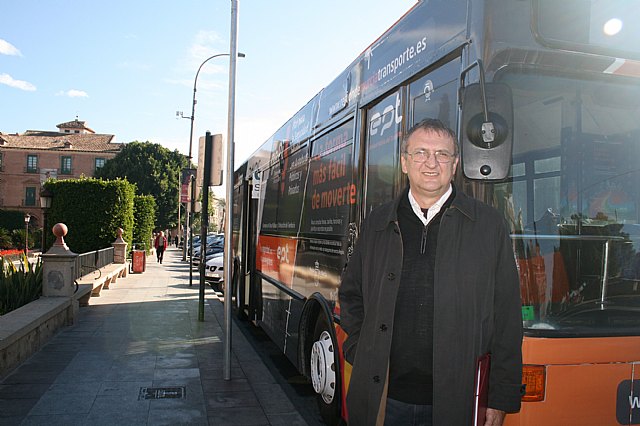 El PSOE denuncia que más de 65.000 vecinos de pedanías se han visto perjudicados con las nuevas tarifas del servicio de transporte público - 1, Foto 1