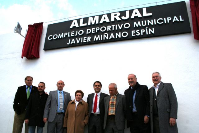 Del Bosque inaugura el nuevo campo de fútbol de césped natural del Complejo Deportivo El Almarjal 'Javier Miñano Espín' - 2, Foto 2