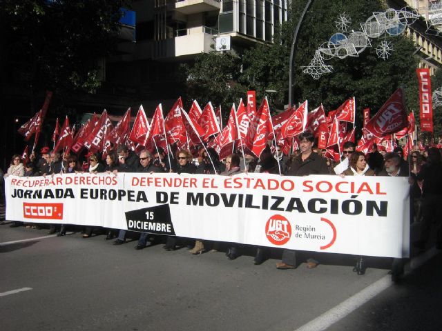 Los Secretarios generales de UGT y CCOO Región de Murcia participan en una asamblea dirigida a delegados/as y trabajadores/as de ambos sindicatos - 2, Foto 2