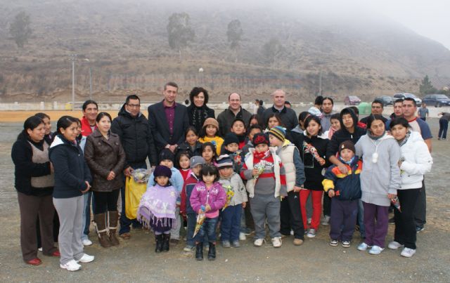 La Asociación de Ecuatorianos residentes en Puerto Lumbreras celebró una jornada de convivencia coincidiendo con el Día del Inmigrante - 1, Foto 1