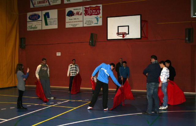 15 jóvenes participan en el Taller de Iniciación al Toreo - 5, Foto 5