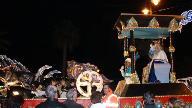 Más de 500 personas participan en la cabalgata de los Reyes Magos en San Pedro del Pinatar - 2, Foto 2