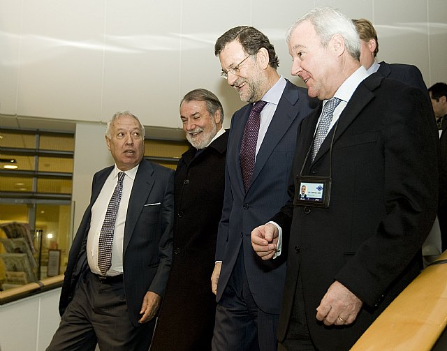 Ramón Luis Valcárcel asiste en Bruselas a la inauguración de una sala en la sede del Parlamento Europeo - 1, Foto 1