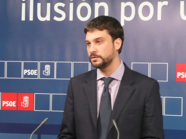 El PSOE reitera su ofrecimiento a Valcárcel para sentarse y consensuar medidas de ajuste que no lesionen derechos ciudadanos - 1, Foto 1
