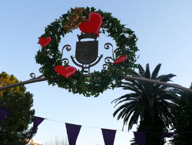 La ´Feria del amor. Enamora 2011´, un impulso a la actividad comercial y turística en Jumilla - 1, Foto 1