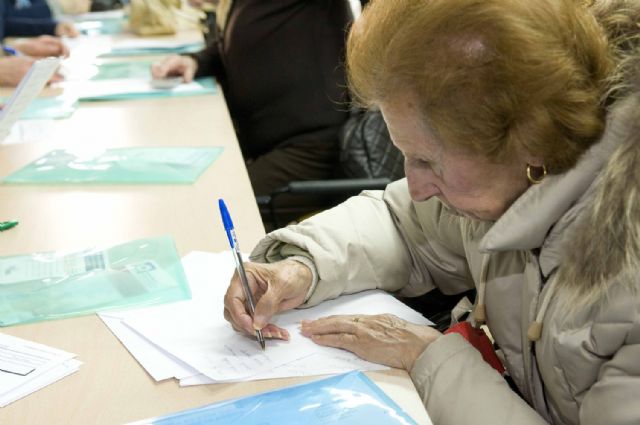 Servicios Sociales enseña a recordar a nuestros mayores - 4, Foto 4