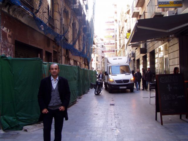 Pedro López apuesta por la recuperación de edificios degradados e impulsar la actividad del comercio tradicional en la ciudad - 1, Foto 1